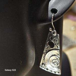 Silver Plated Ethnic Dangle Earrings Geometric Shape Spiral Pattern Earrings NWT